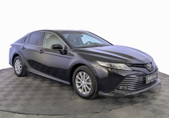 Подержанный автомобиль Toyota Camry Sedan 2020 года (3 фото)