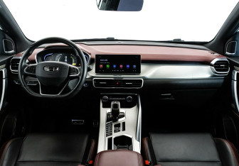 Подержанный автомобиль Geely Coolray 2021 года (7 фото)