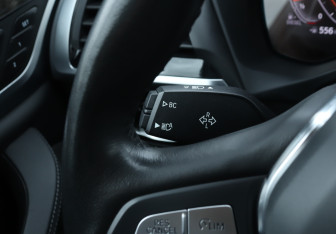 Подержанный автомобиль BMW X3 2020 года (22 фото)