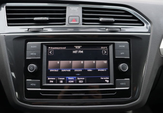 Подержанный автомобиль Volkswagen Tiguan 2021 года (20 фото)