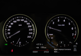 Подержанный автомобиль BMW X2 2019 года (12 фото)