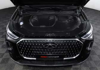 Подержанный автомобиль Chery Tiggo 9 2024 года (9 фото)