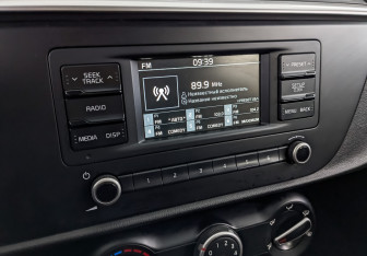 Подержанный автомобиль Kia Rio Hatchback 2021 года (25 фото)