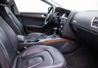 Подержанный автомобиль Audi A5 Liftback 2015 года (9 фото)