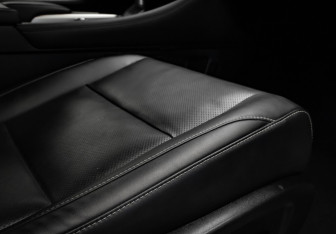 Подержанный автомобиль Lexus RX 2021 года (28 фото)