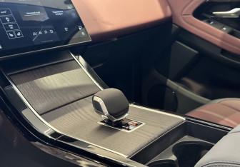 Новый Land Rover Range Rover Evoque 2025 (10 фото)