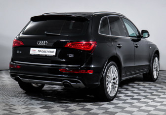Подержанный автомобиль Audi Q5 2014 года (5 фото)