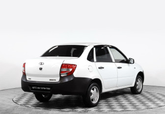 Подержанный автомобиль LADA (ВАЗ) Granta Sedan 2014 года (3 фото)