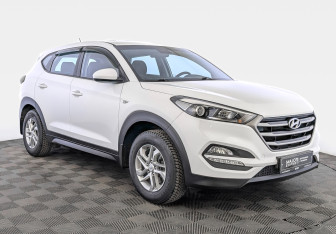 Подержанный автомобиль Hyundai Tucson 2015 года (3 фото)