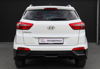 Подержанный автомобиль Hyundai Creta 2016 года (5 фото)