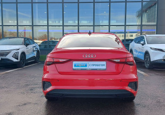 Подержанный автомобиль Audi A3 Sedan 2020 года (7 фото)
