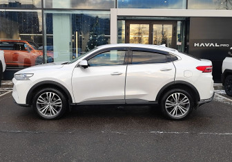 Подержанный автомобиль Haval F7x 2024 года (8 фото)