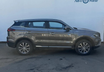Подержанный автомобиль Geely Atlas Pro 2023 года (4 фото)