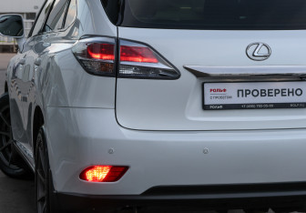Подержанный автомобиль Lexus RX 2015 года (25 фото)