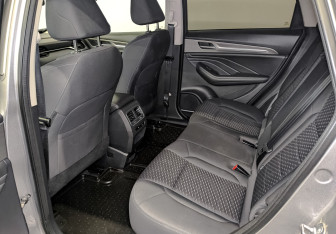 Подержанный автомобиль Haval F7 2019 года (11 фото)