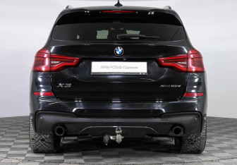 Подержанный автомобиль BMW X3 2020 года (4 фото)