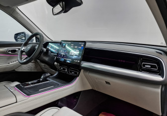 Новый GAC GS8 2025 (9 фото)