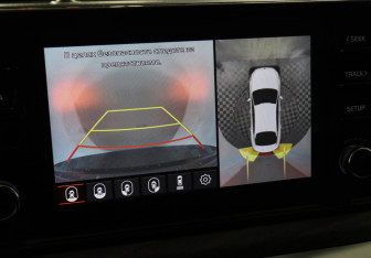 Подержанный автомобиль Kia K5 2021 года (13 фото)