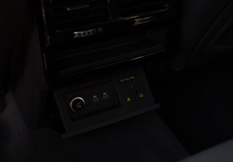 Новый Volkswagen Touareg 2025 (16 фото)