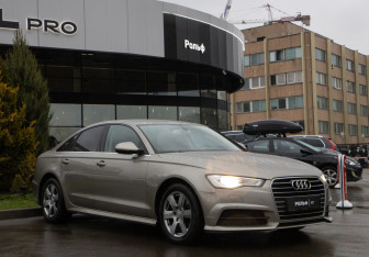 Подержанный автомобиль Audi A6 Sedan 2017 года (2 фото)
