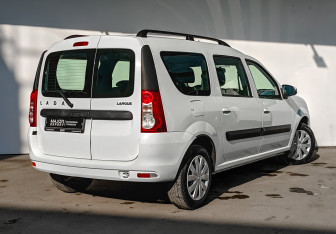 Подержанный автомобиль LADA (ВАЗ) Largus Wagon 2021 года (5 фото)
