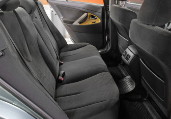 Подержанный автомобиль Toyota Camry Sedan 2006 года (13 фото)