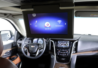 Подержанный автомобиль Cadillac Escalade Suv 2019 года (22 фото)