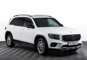Подержанный автомобиль Mercedes-Benz GLB 2021 года (3 фото)