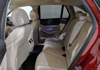 Подержанный автомобиль Mercedes-Benz GLC Coupe 2019 года (18 фото)