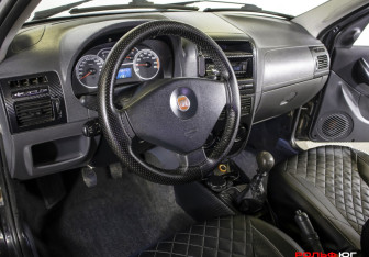 Подержанный автомобиль Fiat Albea 2010 года (16 фото)