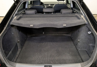 Подержанный автомобиль Skoda Octavia Liftback 2019 года (9 фото)