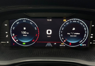 Подержанный автомобиль Skoda Octavia Liftback 2024 года (20 фото)