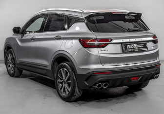 Подержанный автомобиль Geely Coolray 2023 года (7 фото)