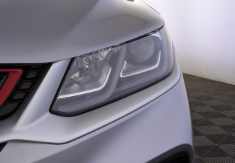 Подержанный автомобиль Geely Coolray 2023 года (11 фото)