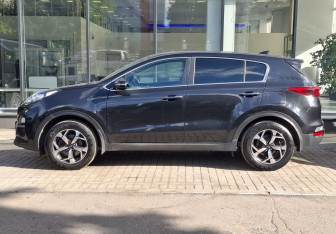 Подержанный автомобиль Kia Sportage 2019 года (8 фото)