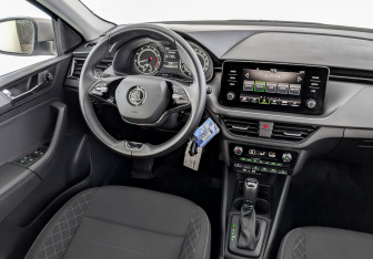 Подержанный автомобиль Skoda Rapid Liftback 2020 года (29 фото)