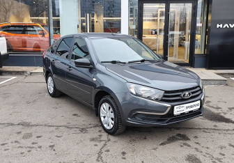 Подержанный автомобиль LADA (ВАЗ) Granta Hatchback 2018 года (3 фото)