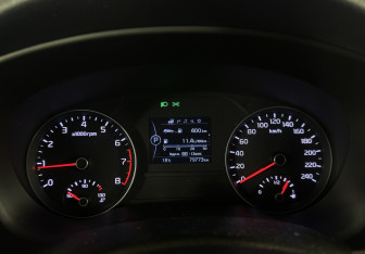 Подержанный автомобиль Kia Sportage 2016 года (11 фото)