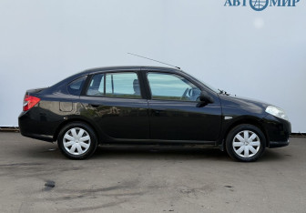 Подержанный автомобиль Renault Symbol 2008 года (4 фото)