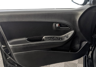 Подержанный автомобиль Kia Picanto 2012 года (19 фото)