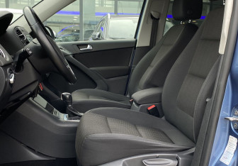 Подержанный автомобиль Volkswagen Tiguan 2012 года (12 фото)