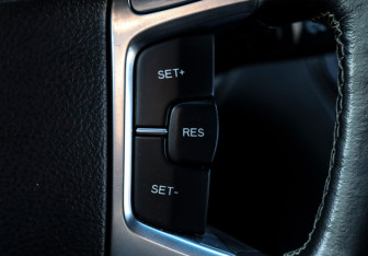 Подержанный автомобиль Ford Mondeo Sedan 2012 года (17 фото)