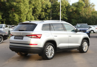 Подержанный автомобиль Skoda Kodiaq 2020 года (5 фото)