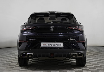Подержанный автомобиль Changan UNI-T 2023 года (6 фото)