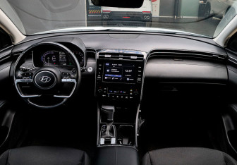 Подержанный автомобиль Hyundai Tucson 2021 года (9 фото)