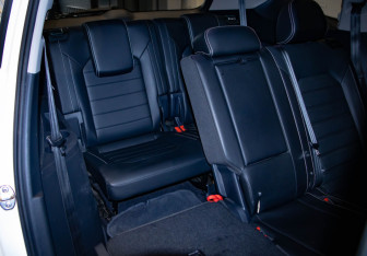 Подержанный автомобиль Volkswagen Teramont 2021 года (26 фото)