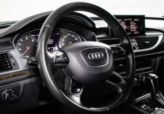 Подержанный автомобиль Audi A6 Sedan 2015 года (13 фото)