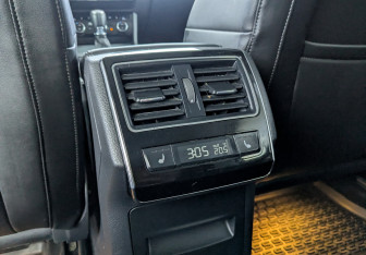 Подержанный автомобиль Skoda Superb Liftback 2019 года (27 фото)