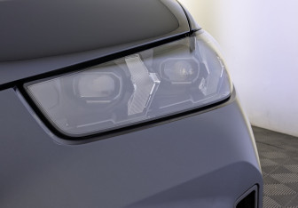 Подержанный автомобиль BMW X5 2023 года (11 фото)