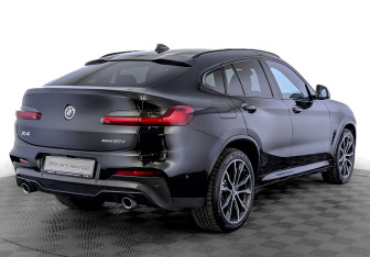Подержанный автомобиль BMW X4 2020 года (5 фото)